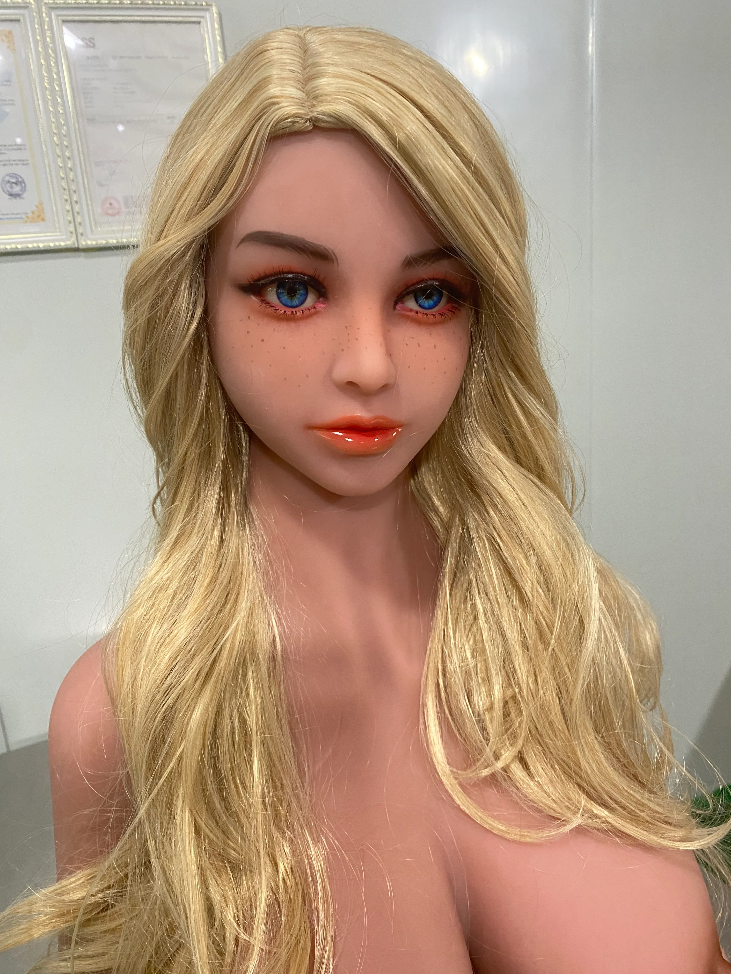 Christel - Image 31
